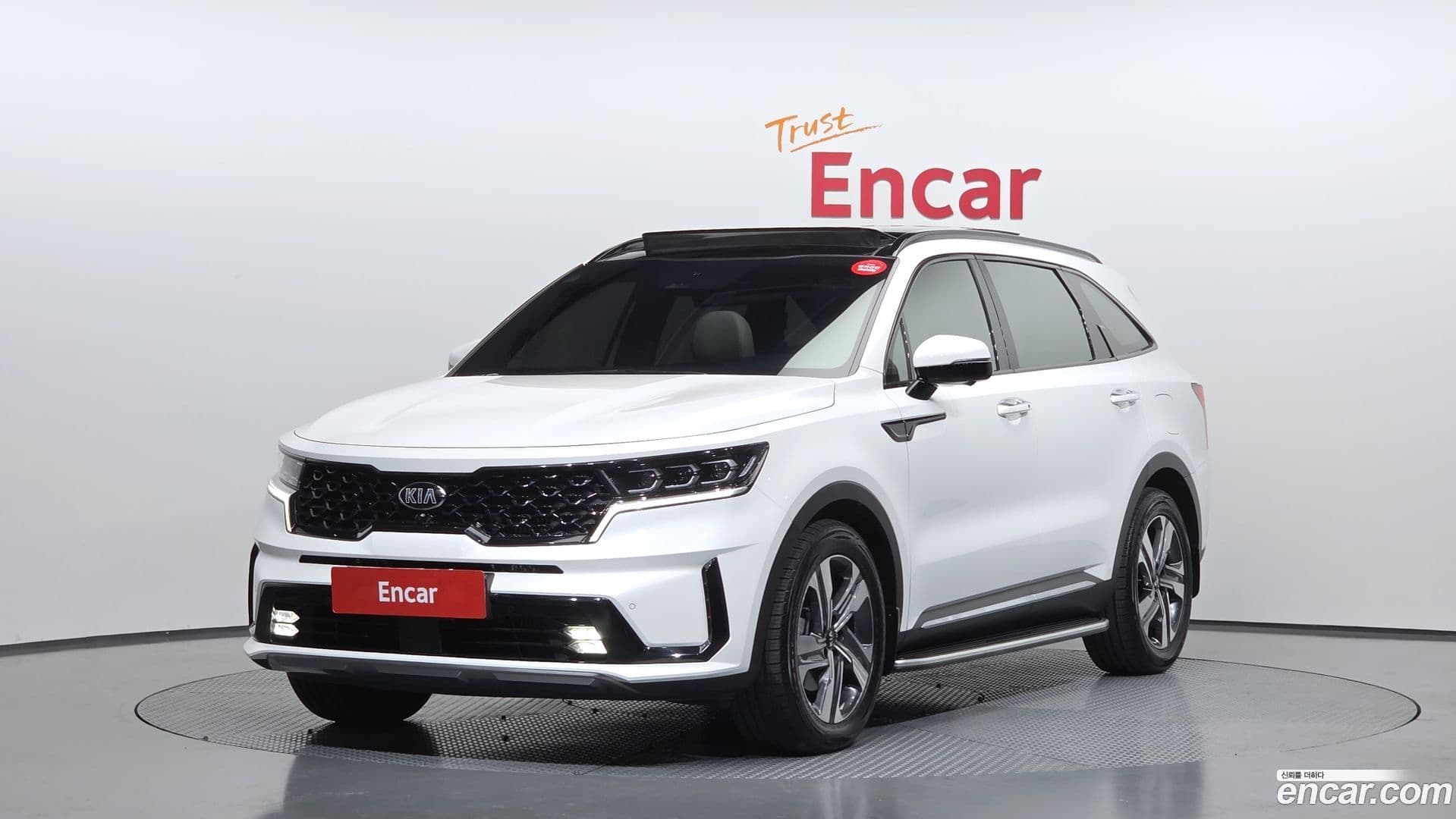 Main__Slider__Photo:Sorento Kia 2021.1-0