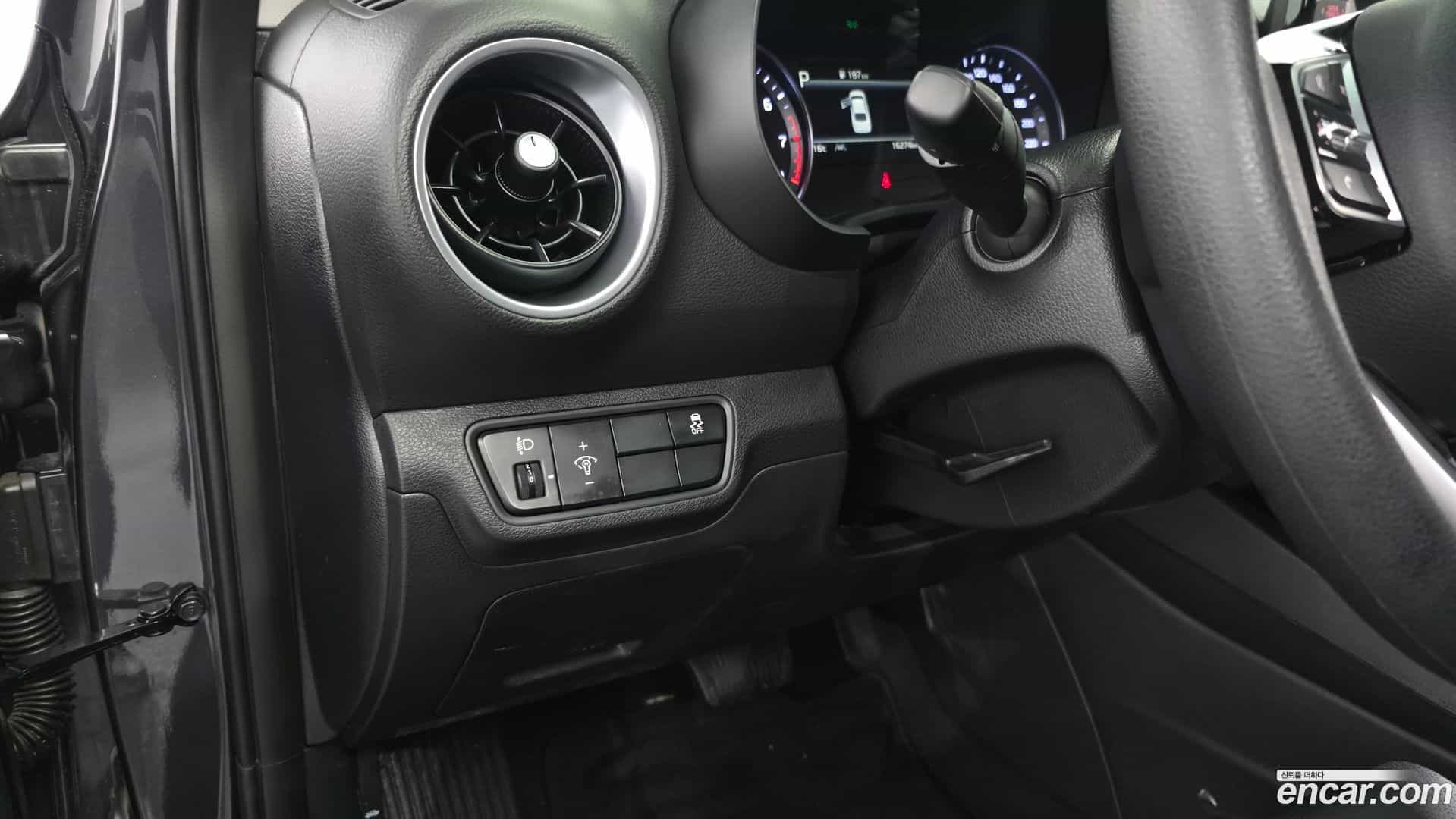 K3 Kia 2023.1-OPTION-017