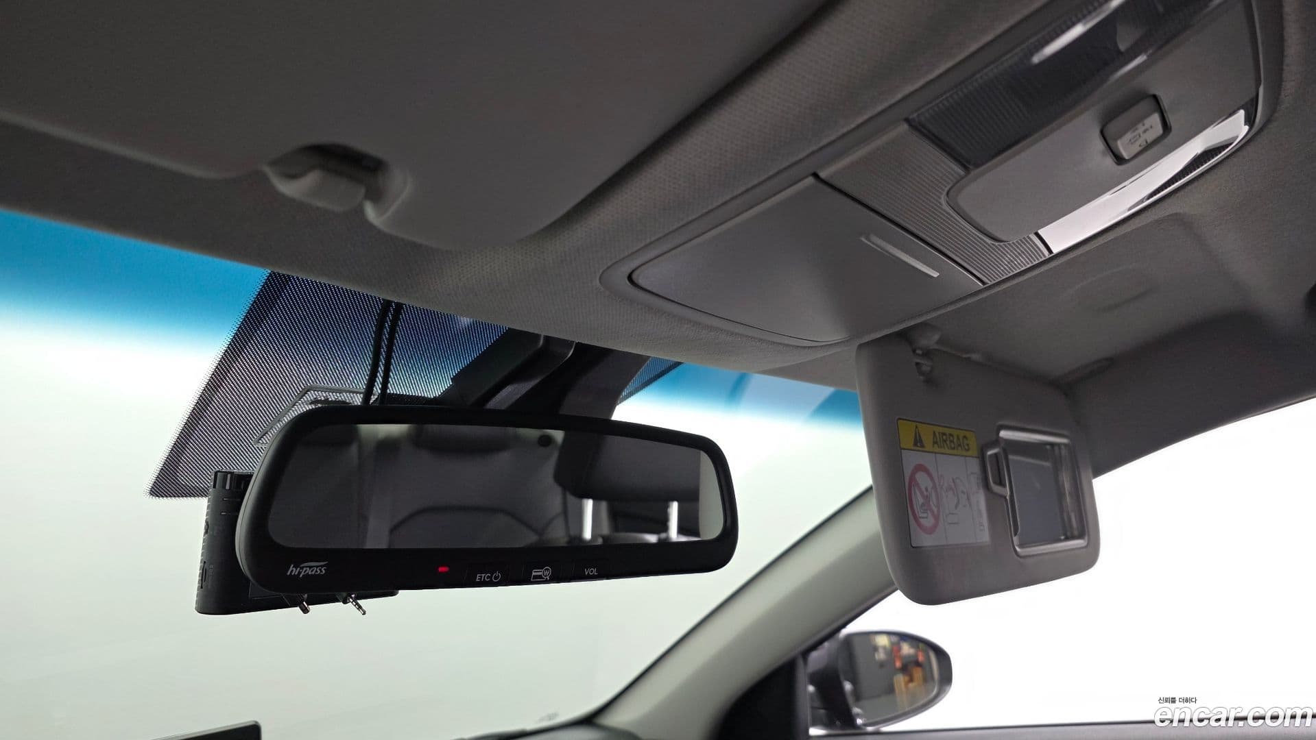 Main__Slider__Photo:K3 Kia 2023.1-18