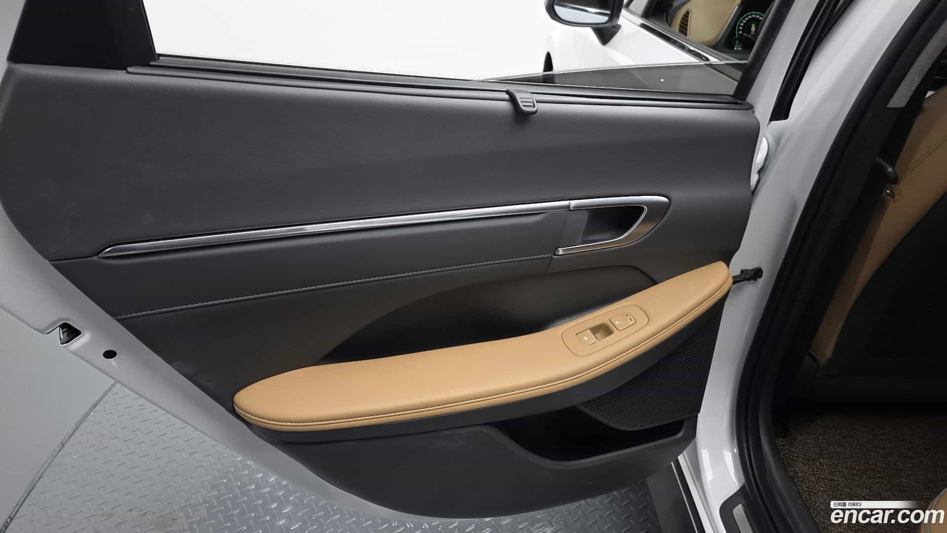 Sonata Hyundai 2022.3-INNER-035