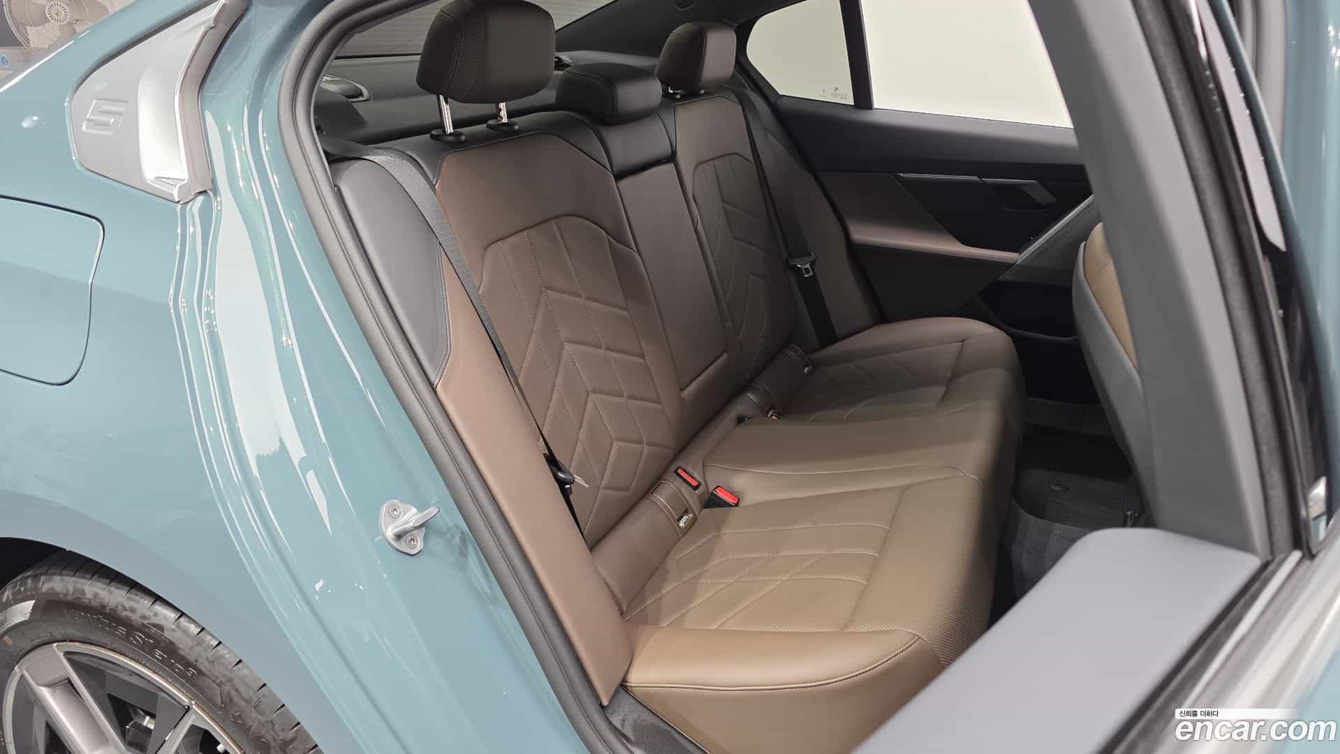 5-Series BMW 2025.10-OPTION-015