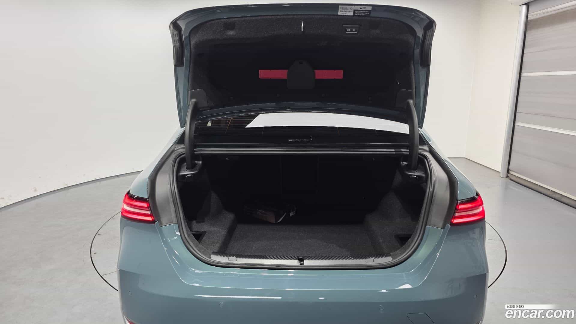 5-Series BMW 2025.10-OPTION-024