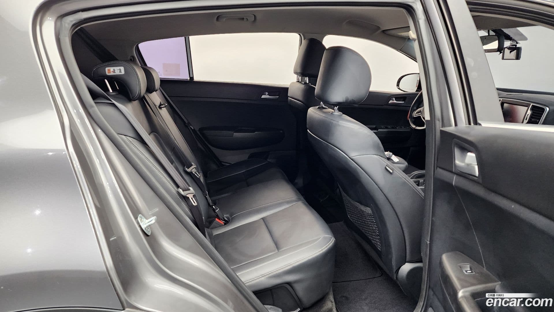 Main__Slider__Photo:Sportage Kia 2017.8-10
