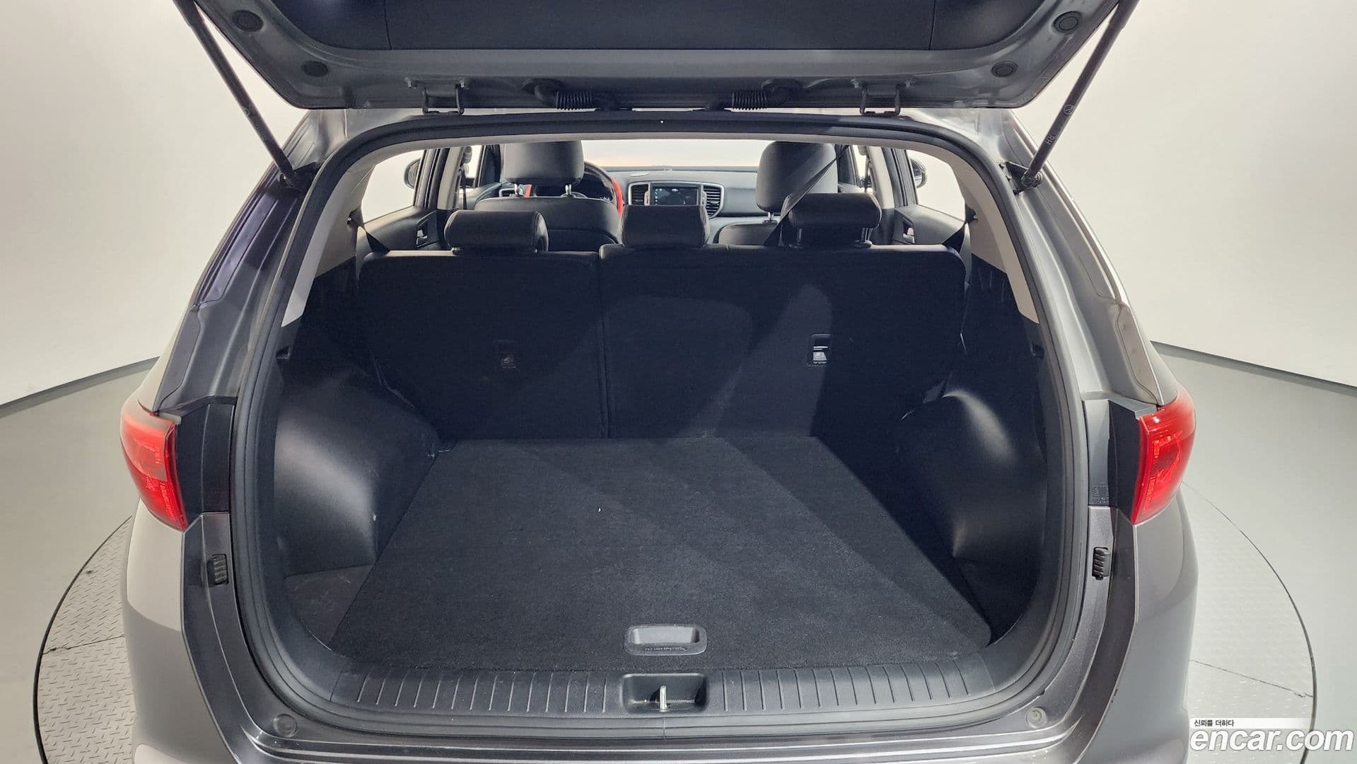 Main__Slider__Photo:Sportage Kia 2017.8-17