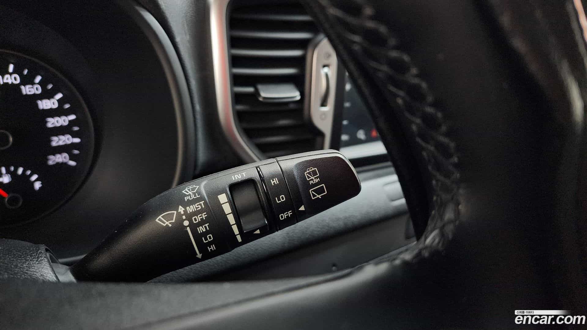 Sportage Kia 2017.8-OPTION-041