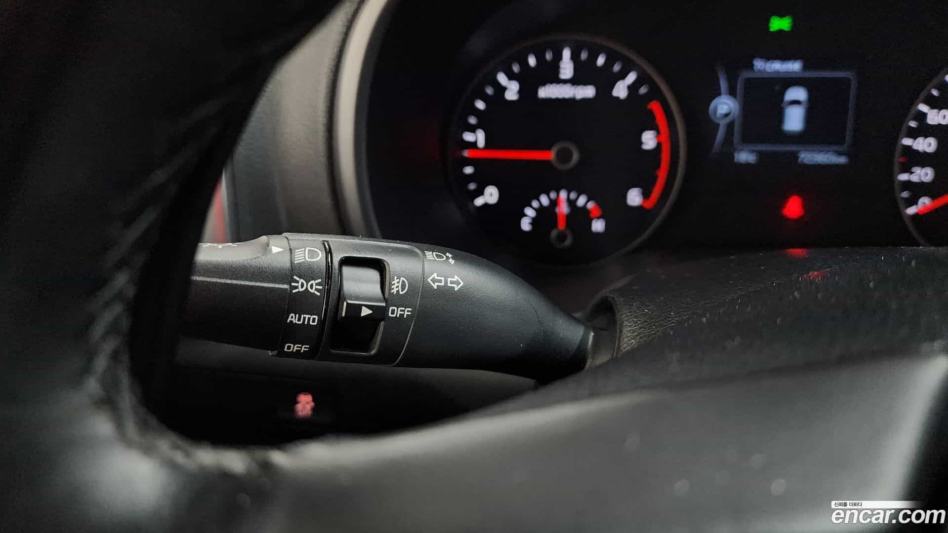 Sportage Kia 2017.8-OPTION-042
