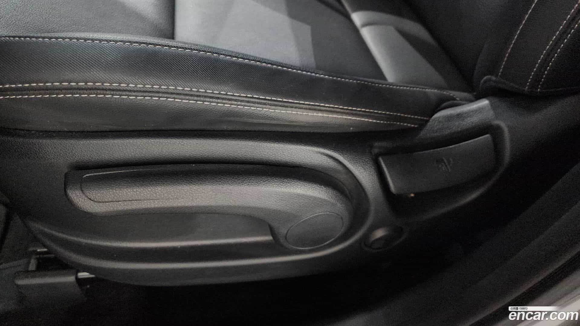 Sportage Kia 2017.8-OPTION-044