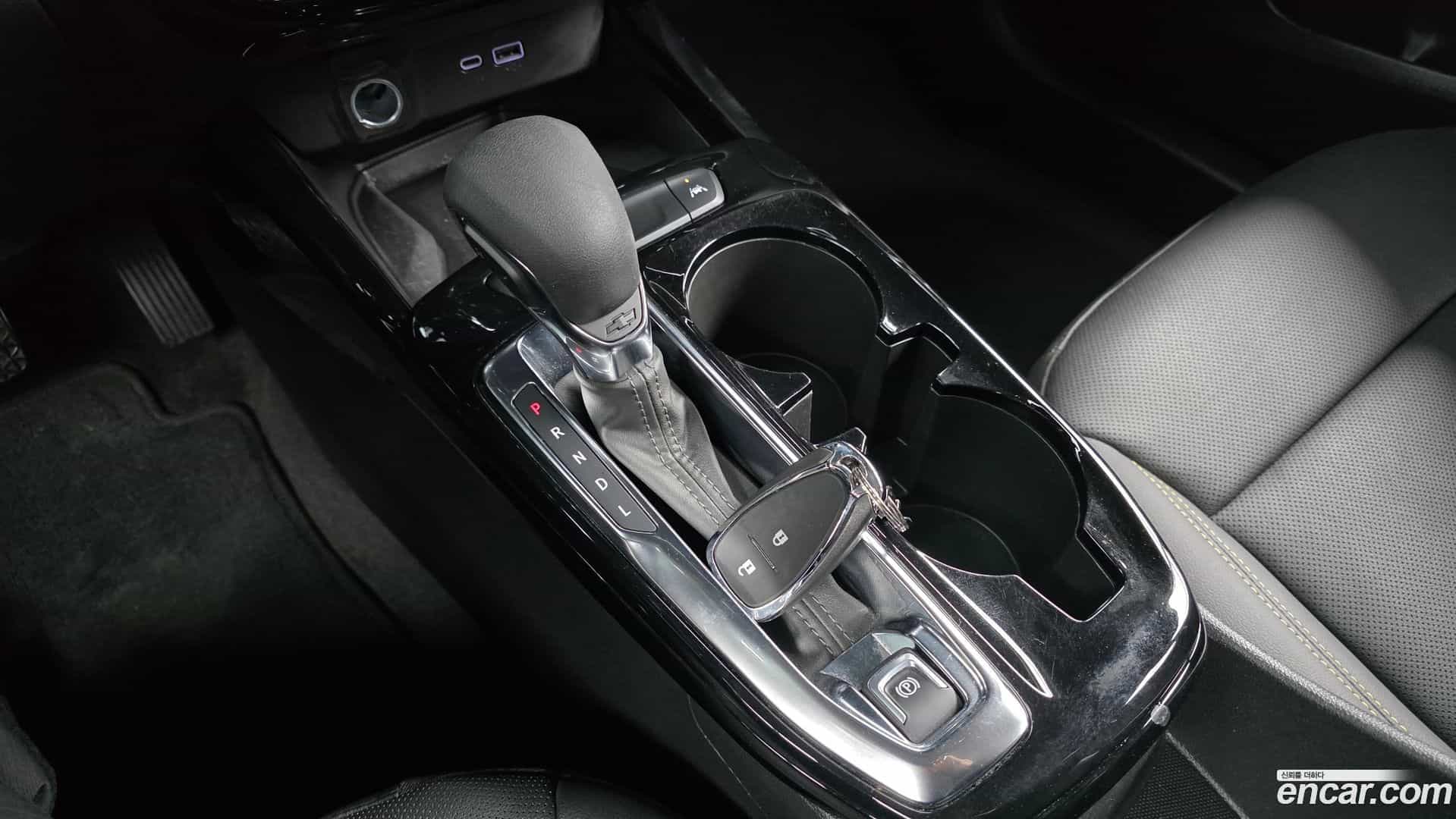 Trax Chevrolet 2023.3-INNER-009