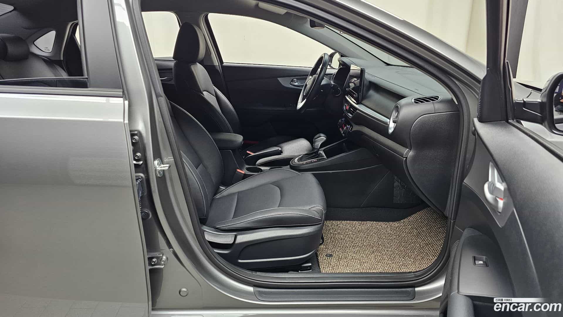 K3 Kia 2022.2-OPTION-015