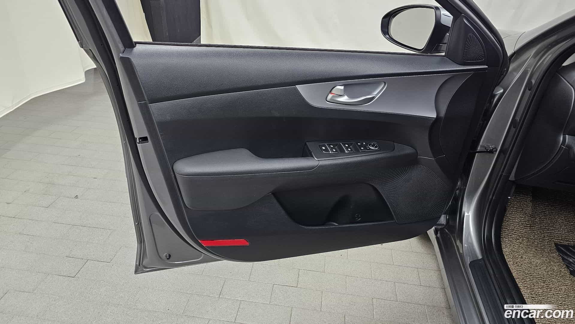 K3 Kia 2022.2-INNER-034