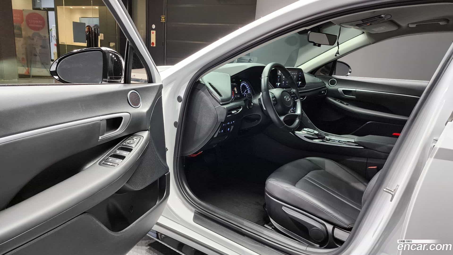 Sonata Hyundai 2022.7-OPTION-044