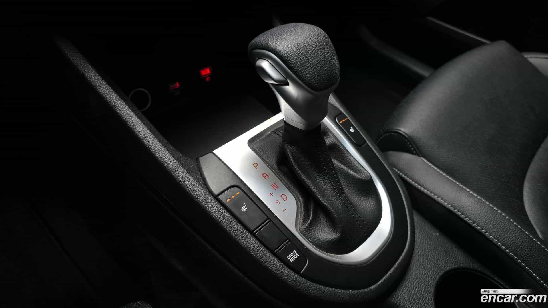 K3 Kia 2022.2-INNER-009