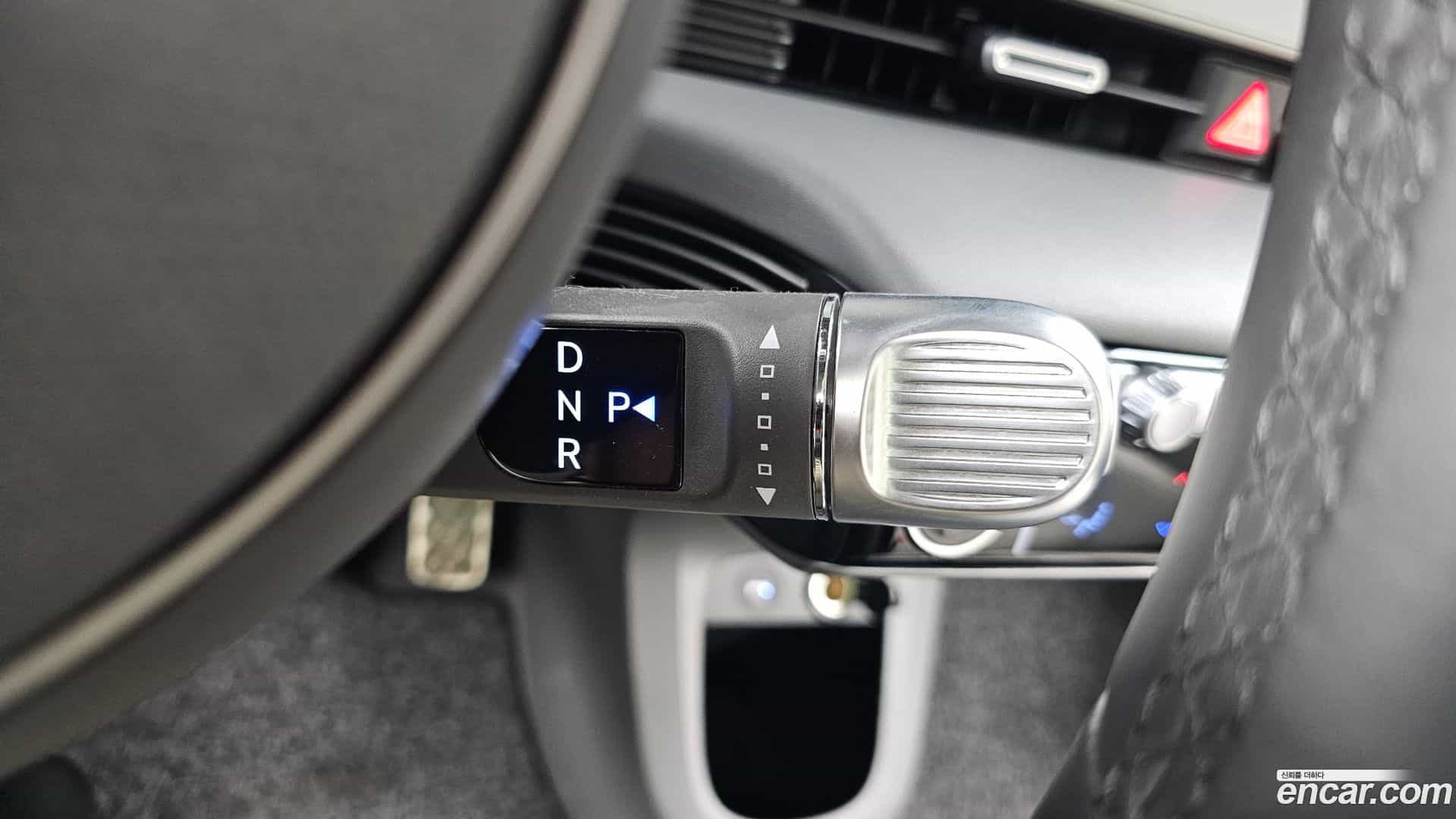 Ioniq5 Hyundai 2022.1-INNER-009