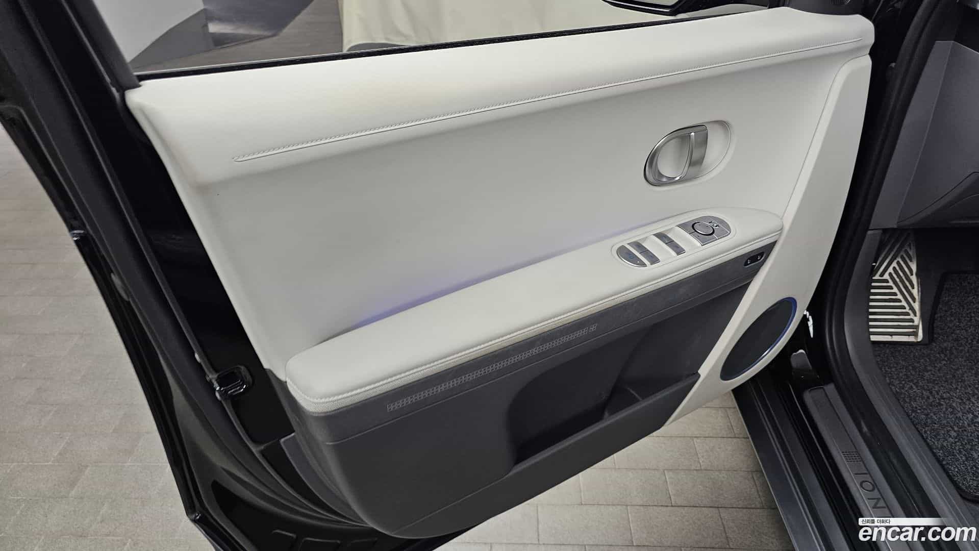 Ioniq5 Hyundai 2022.1-INNER-034