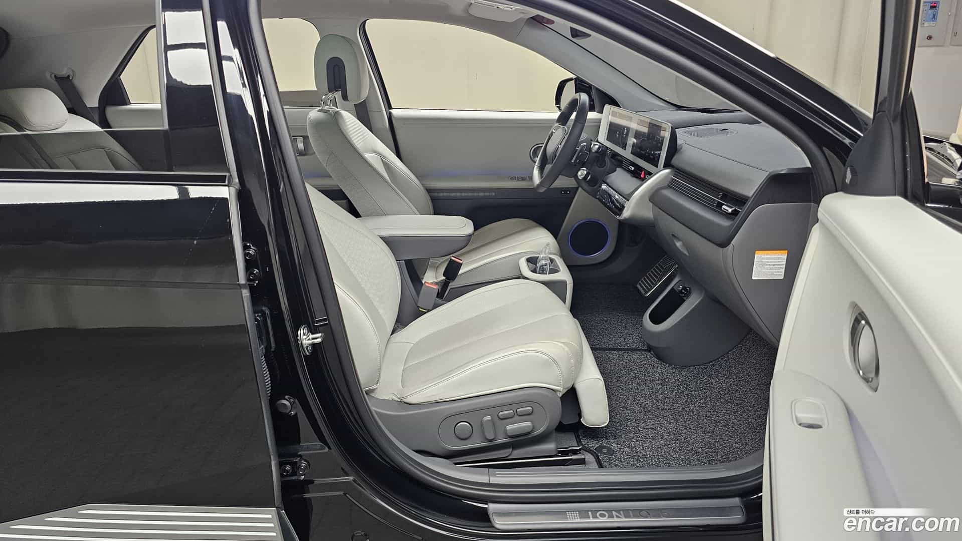 Ioniq5 Hyundai 2022.1-INNER-036