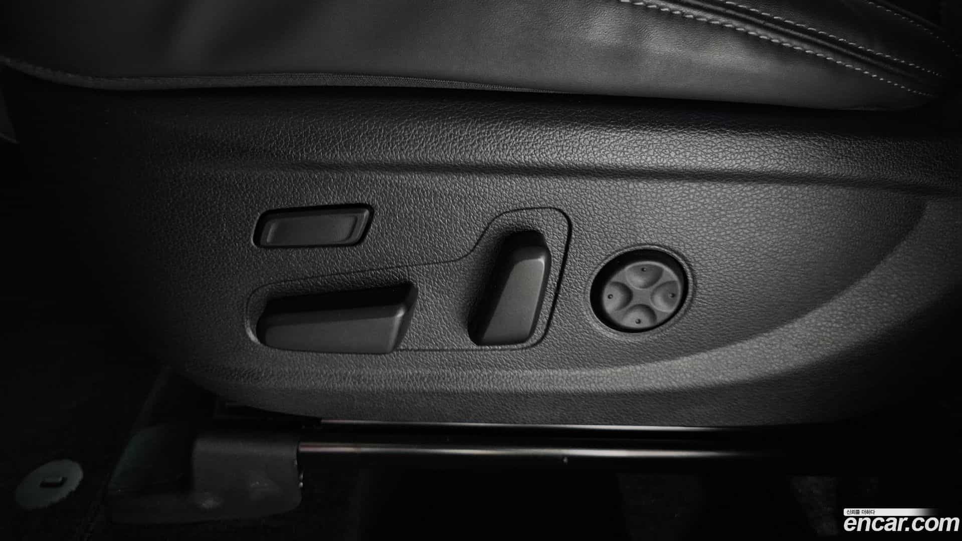 Santafe Hyundai 2022.5-OPTION-044