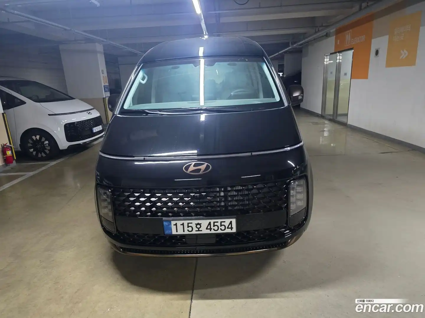 Staria Hyundai 2025.6-OUTER-001