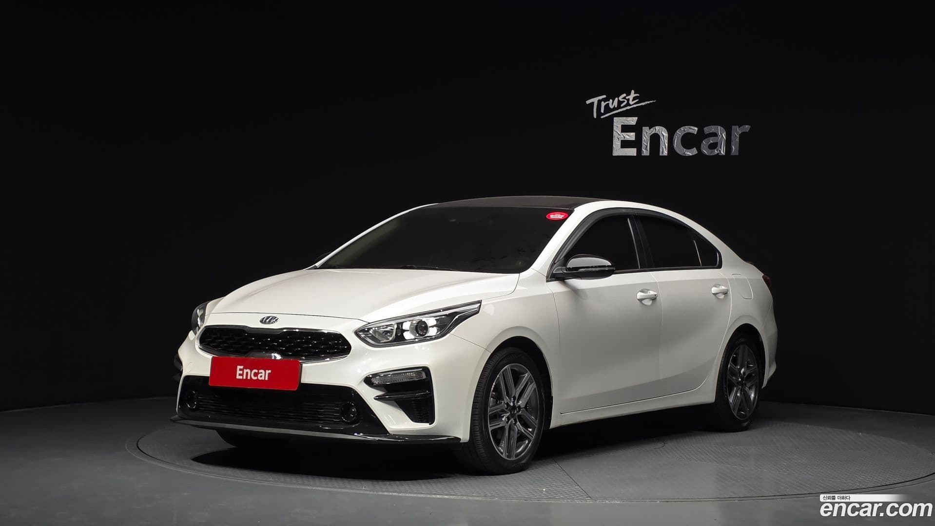 Main__Slider__Photo:K3 Kia 2019.3-0