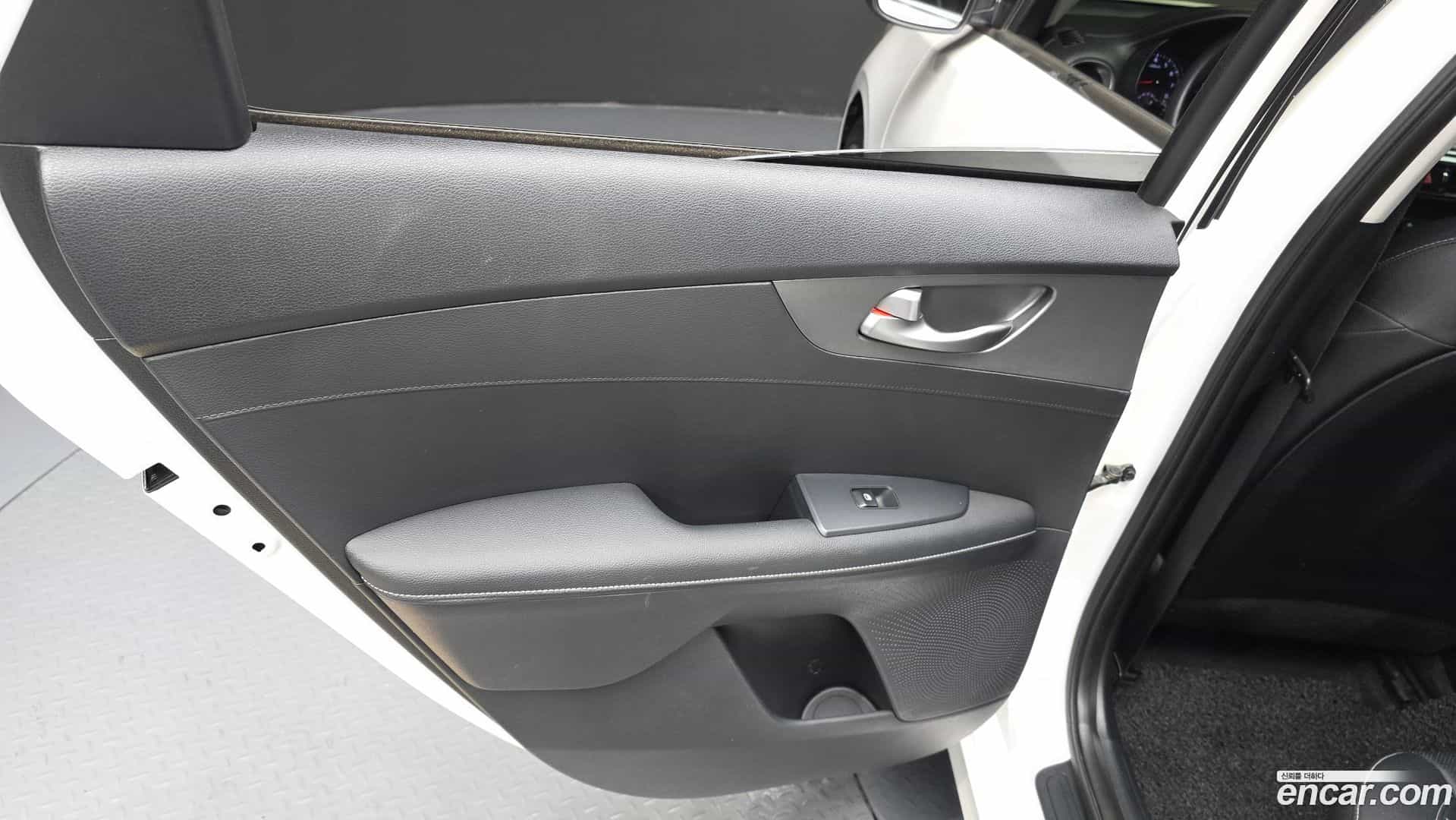 K3 Kia 2019.3-INNER-035