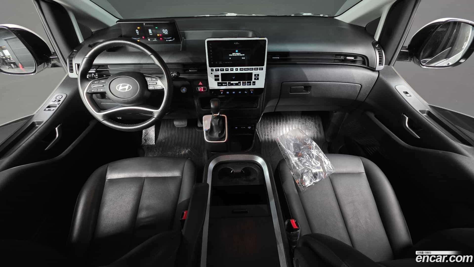 Staria Hyundai 2024.10-INNER-007