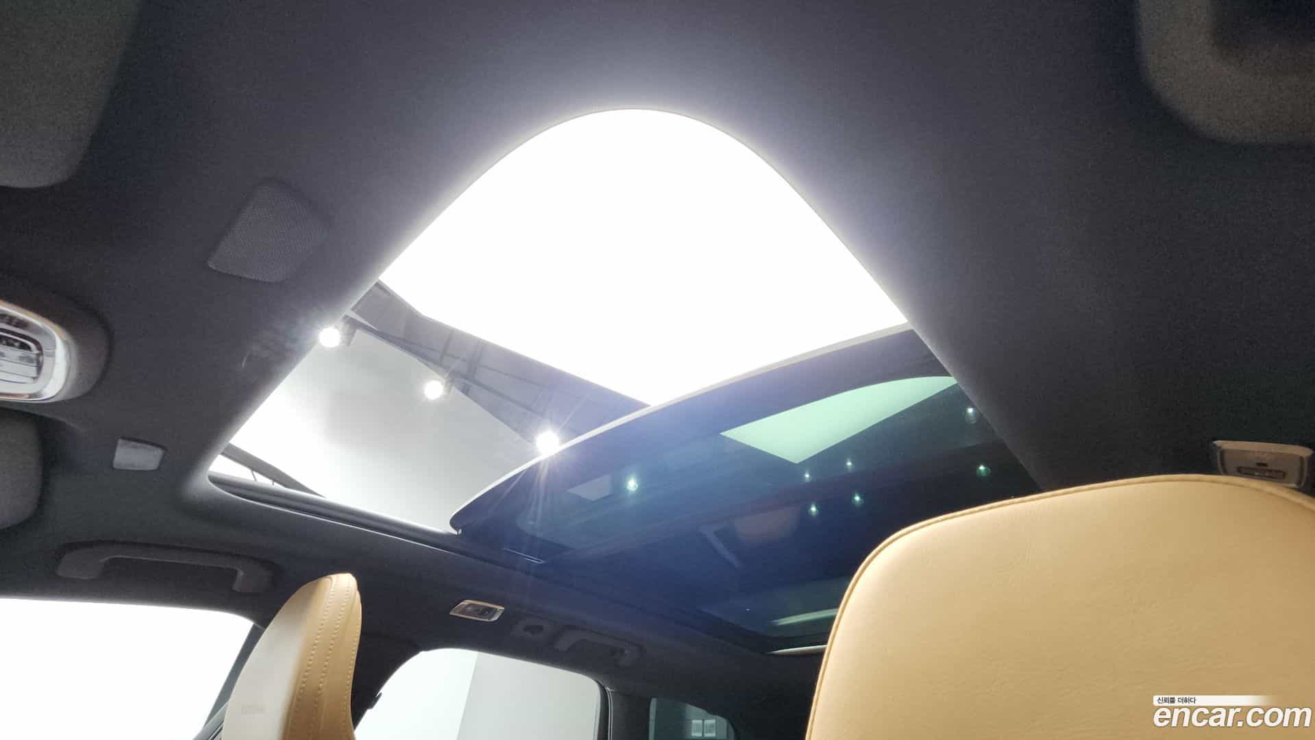 XC60 Volvo 2018.8-OPTION-021