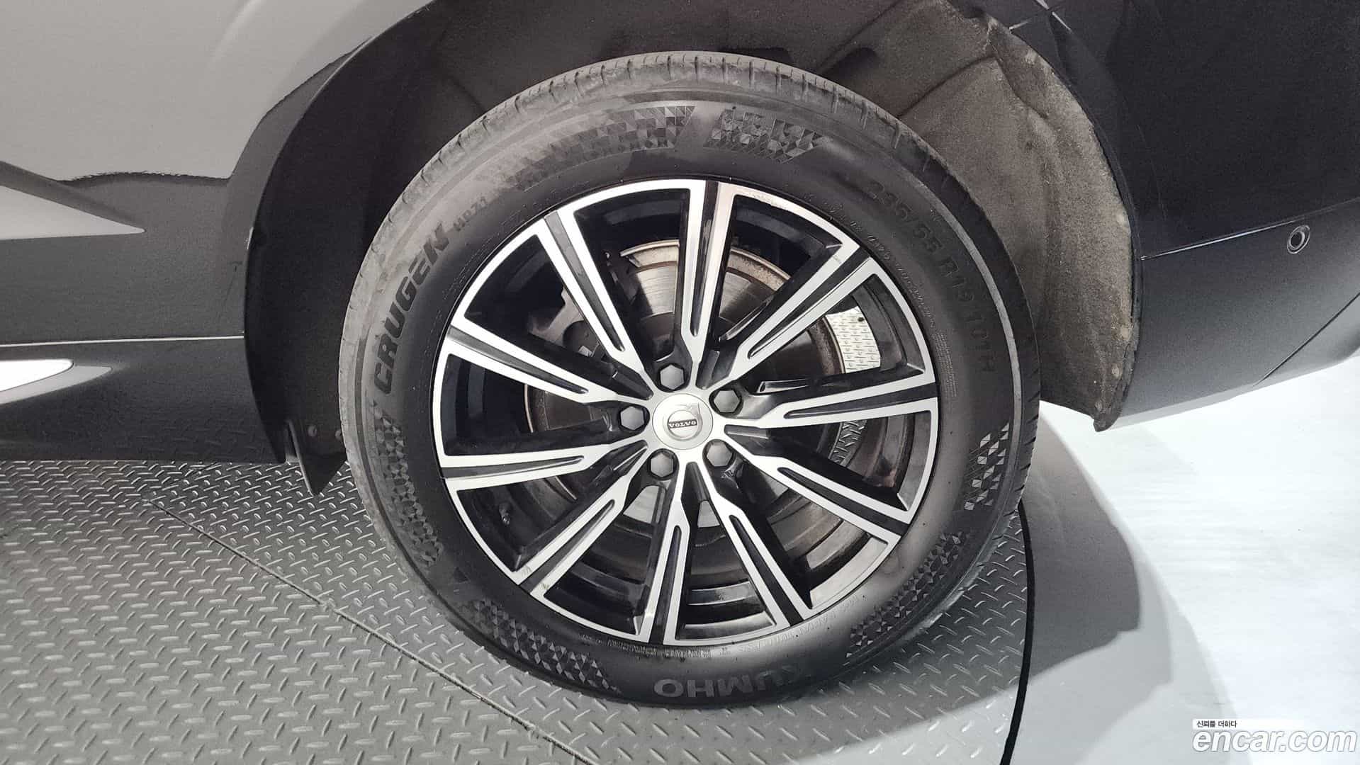 XC60 Volvo 2018.8-OUTER-031