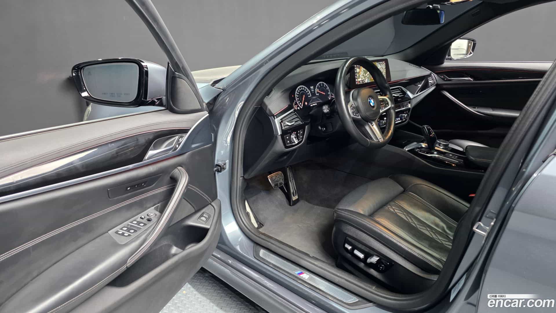 5-Series BMW 2019.3-INNER-010
