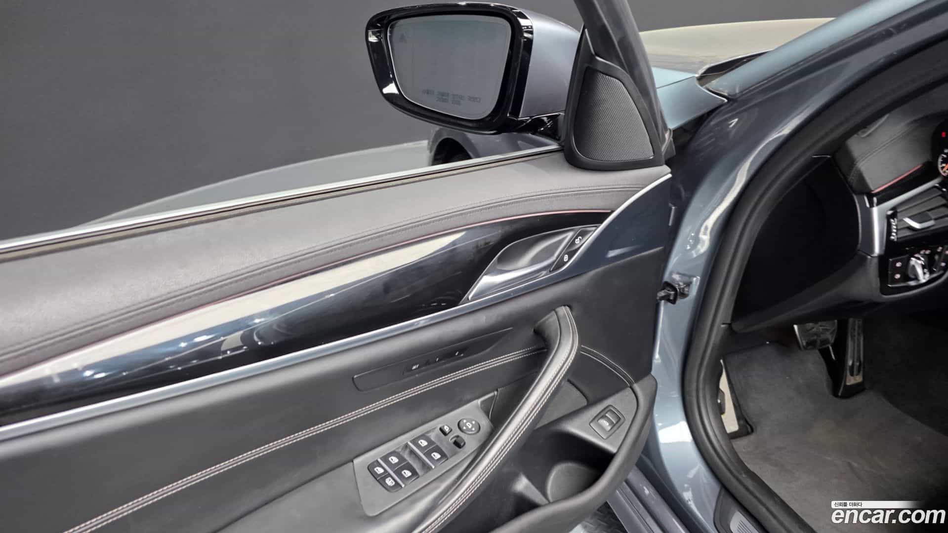 5-Series BMW 2019.3-OPTION-046