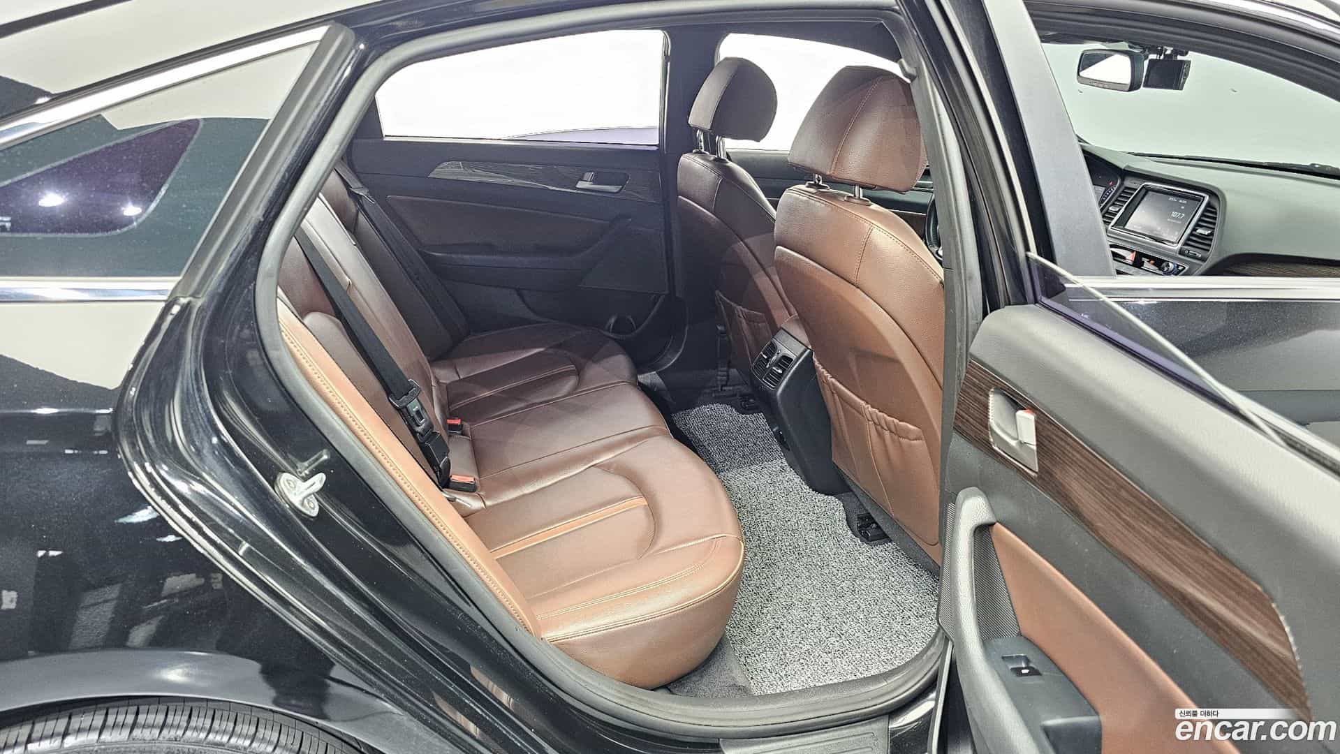 Sonata Hyundai 2018.6-OPTION-016