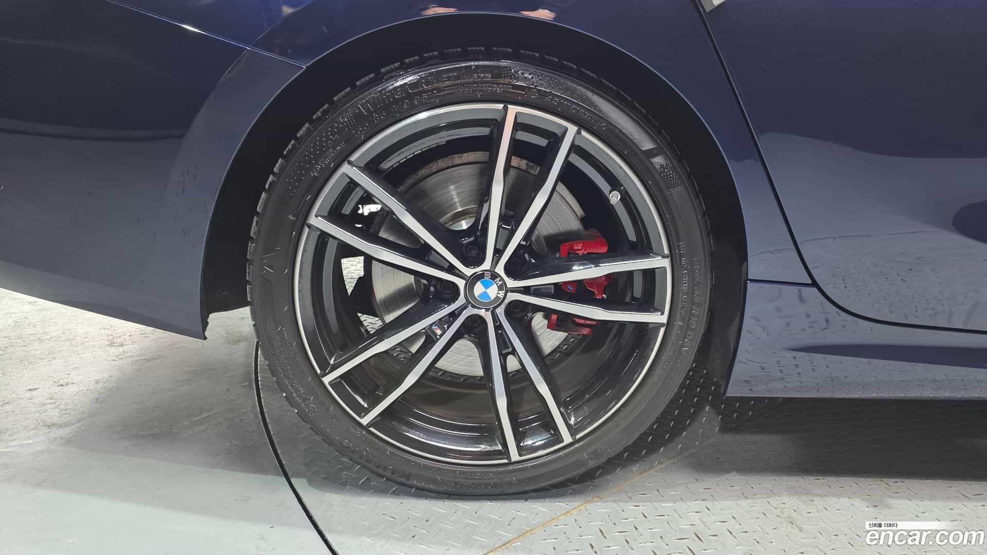 3-Series BMW 2022.11-OUTER-005