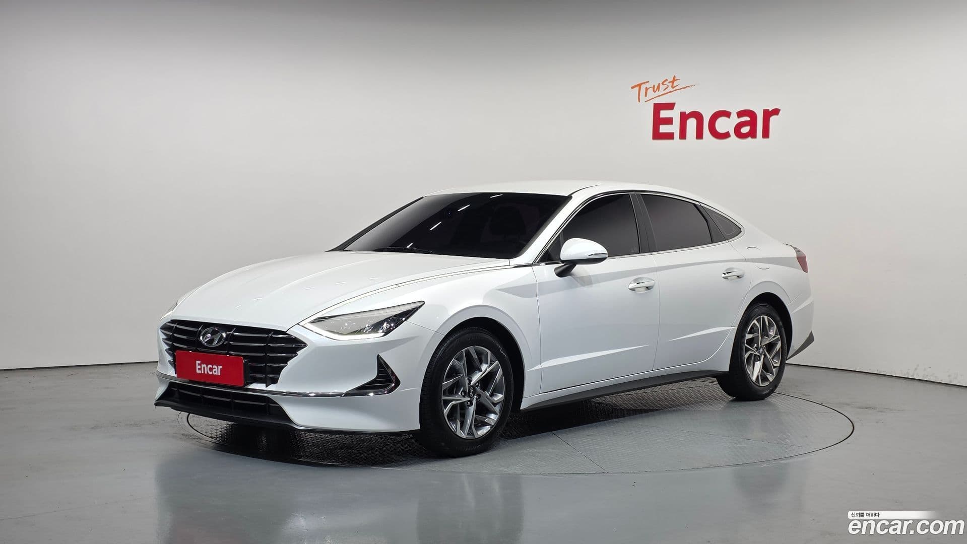 Main__Slider__Photo:Sonata Hyundai 2020.6-0