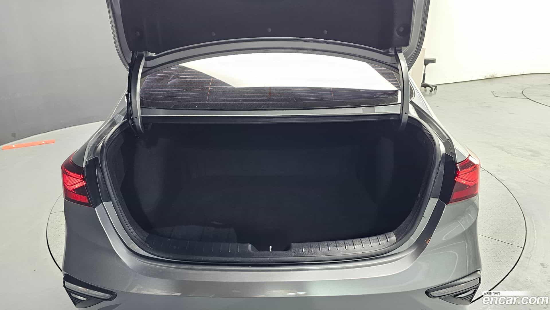 K3 Kia 2020.6-OPTION-024