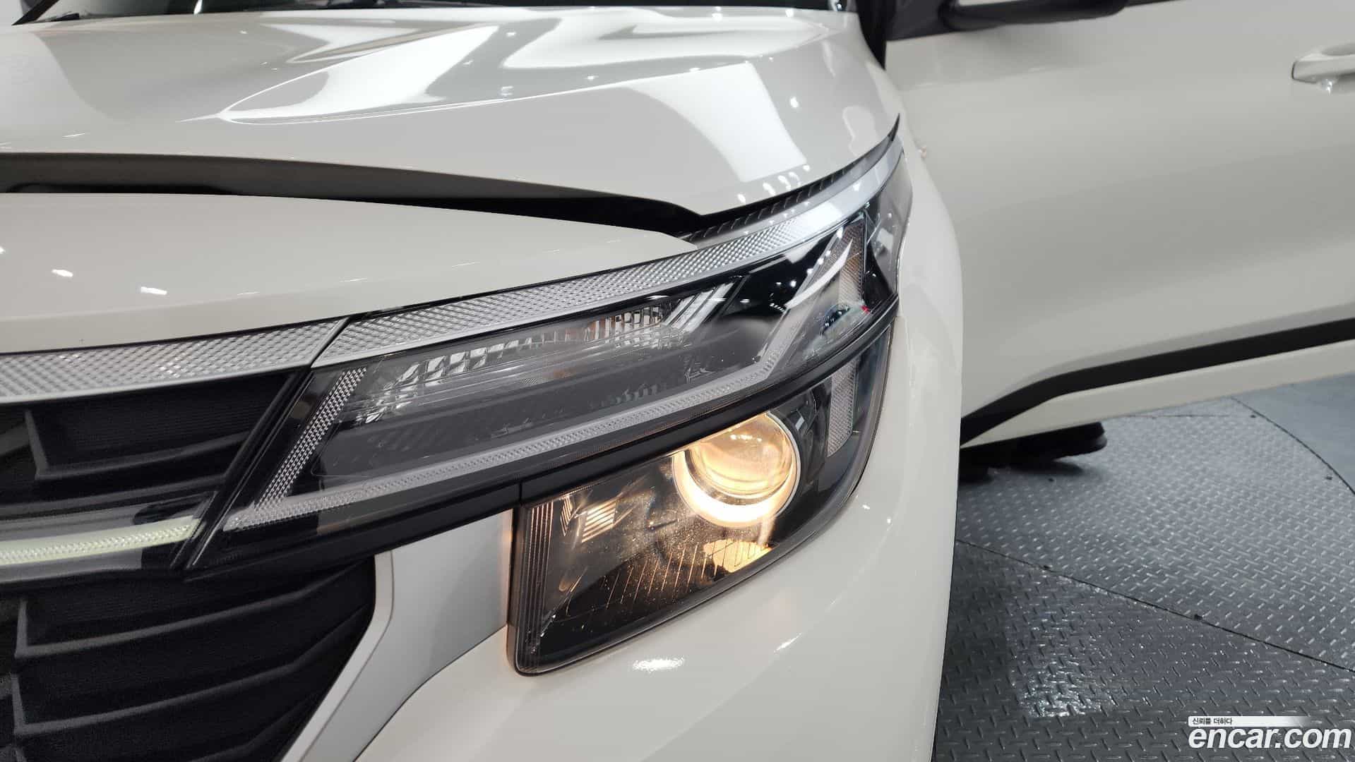 Seltos Kia 2022.8-OUTER-032