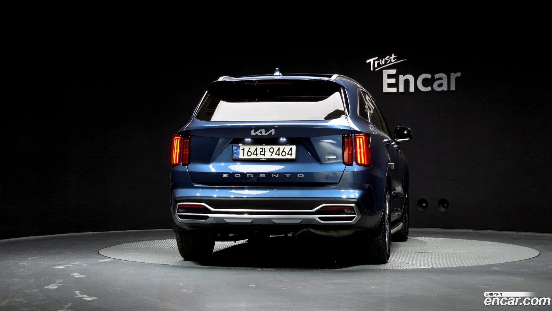 Main__Slider__Photo:Sorento Kia 2021.10-3