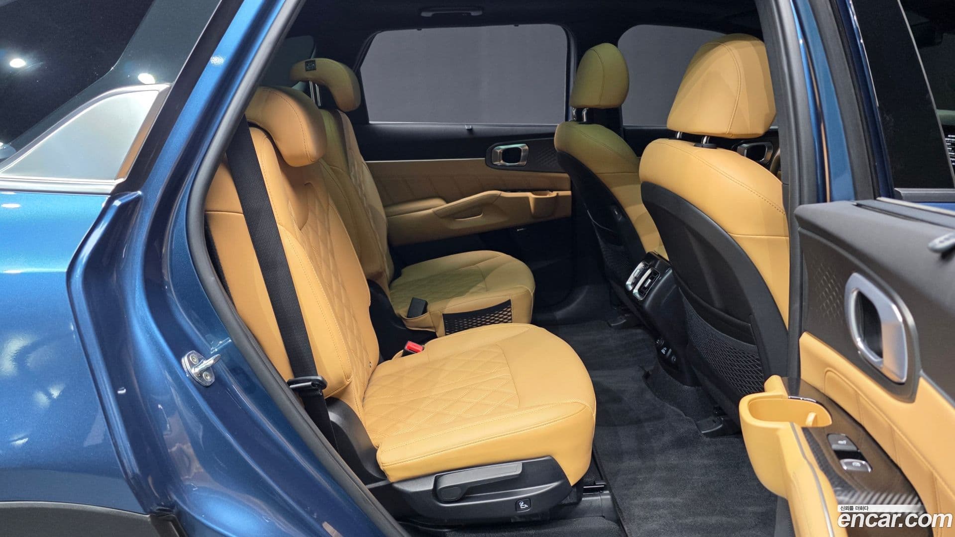 Main__Slider__Photo:Sorento Kia 2021.10-11