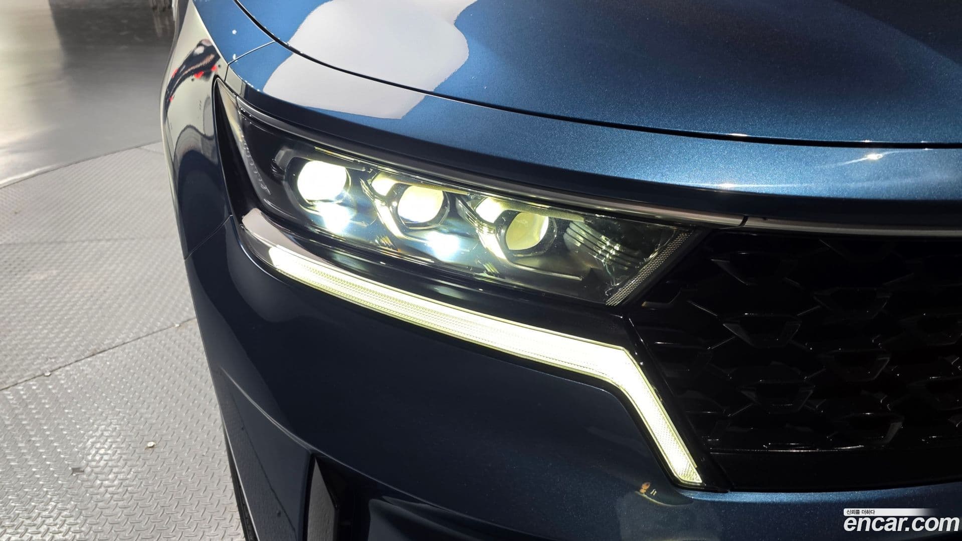 Main__Slider__Photo:Sorento Kia 2021.10-21
