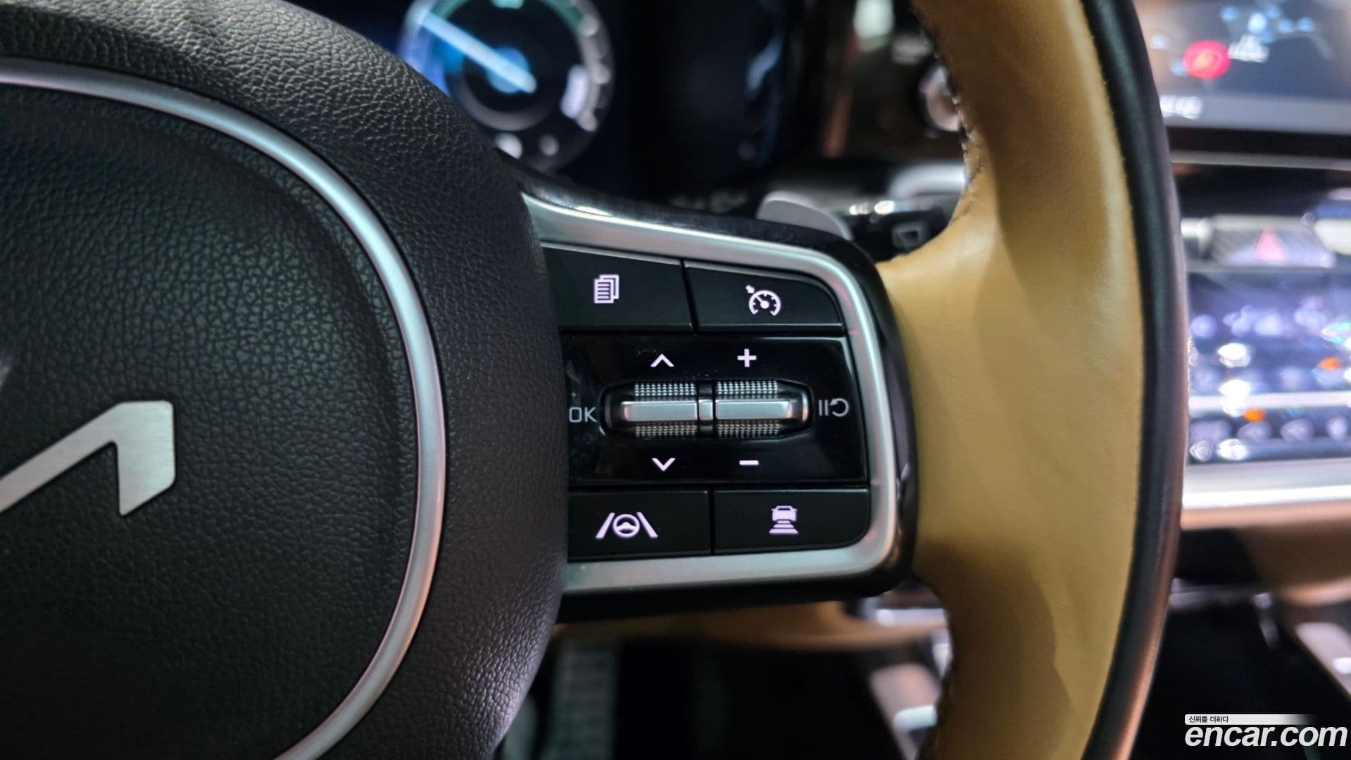 Main__Slider__Photo:Sorento Kia 2021.10-35