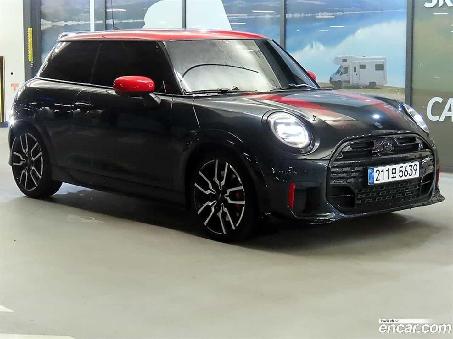 Cooper Mini 2025.4-OUTER-001