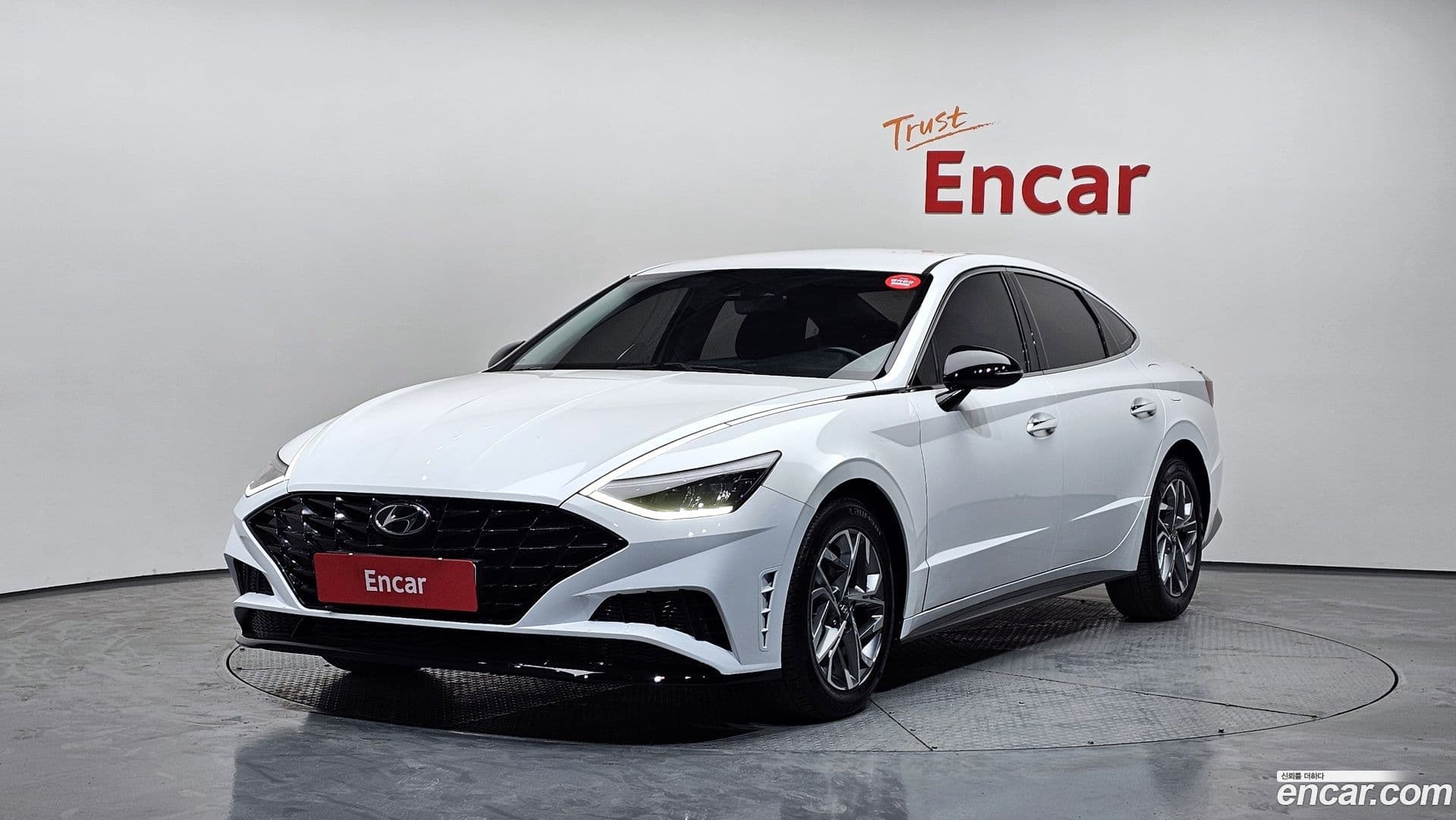 Main__Slider__Photo:Sonata Hyundai 2022.5-0