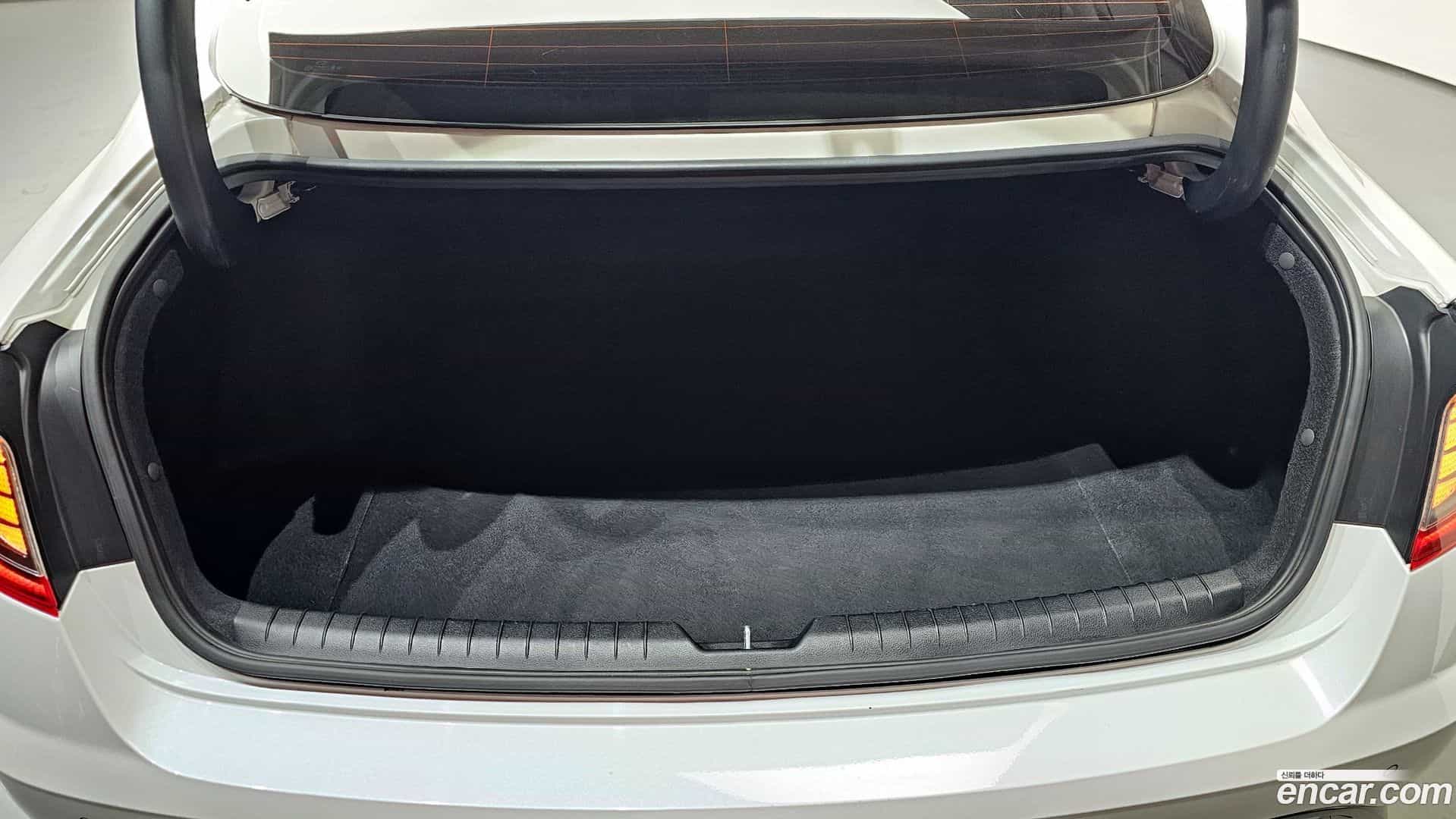 Sonata Hyundai 2022.5-OPTION-024
