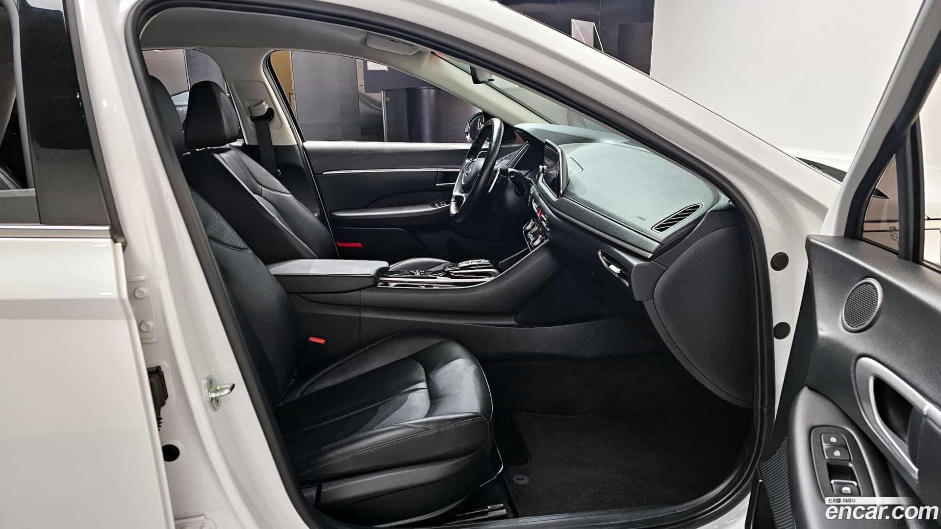 Sonata Hyundai 2022.5-INNER-036