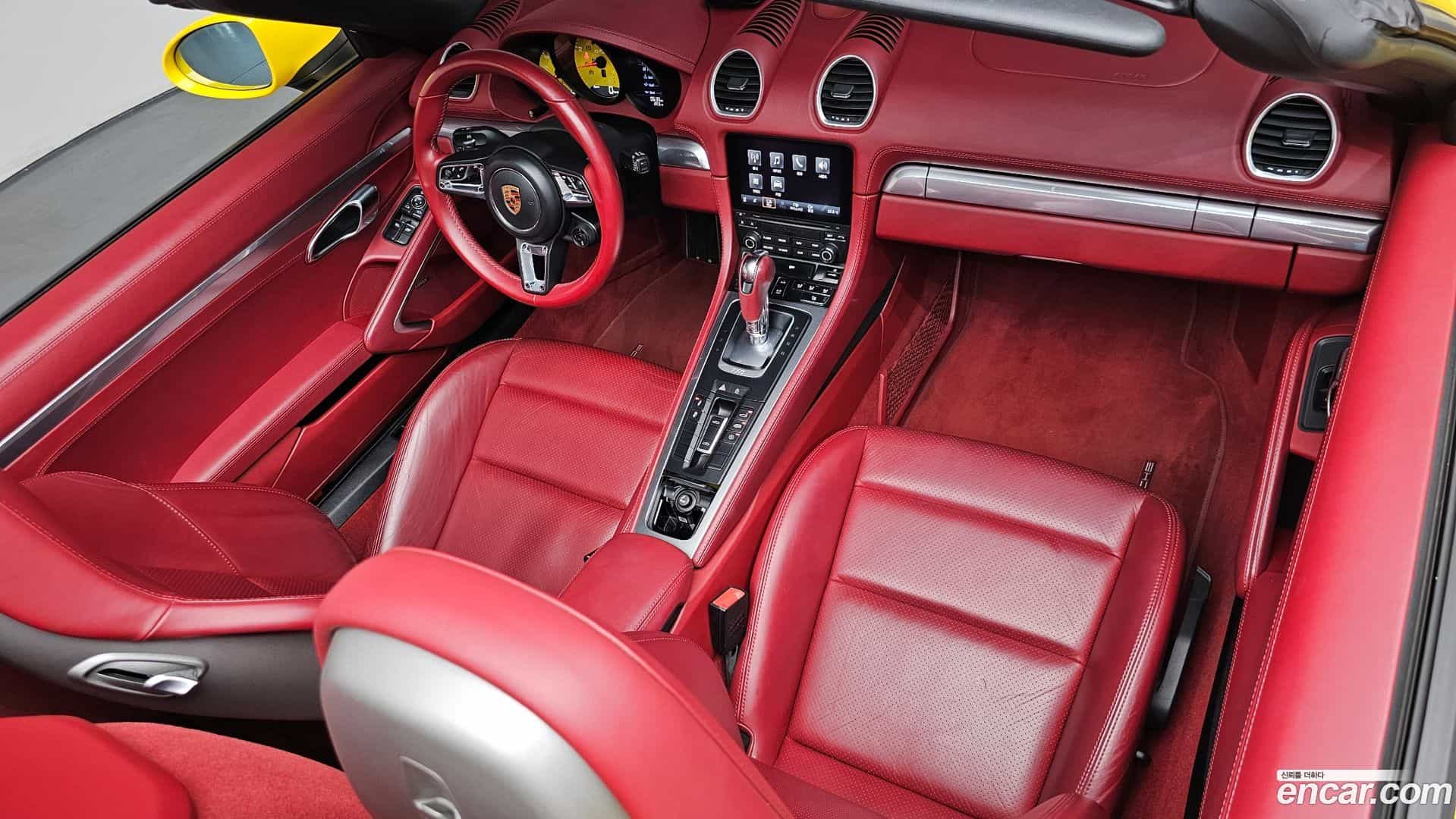 718 Porsche 2019.7-INNER-007