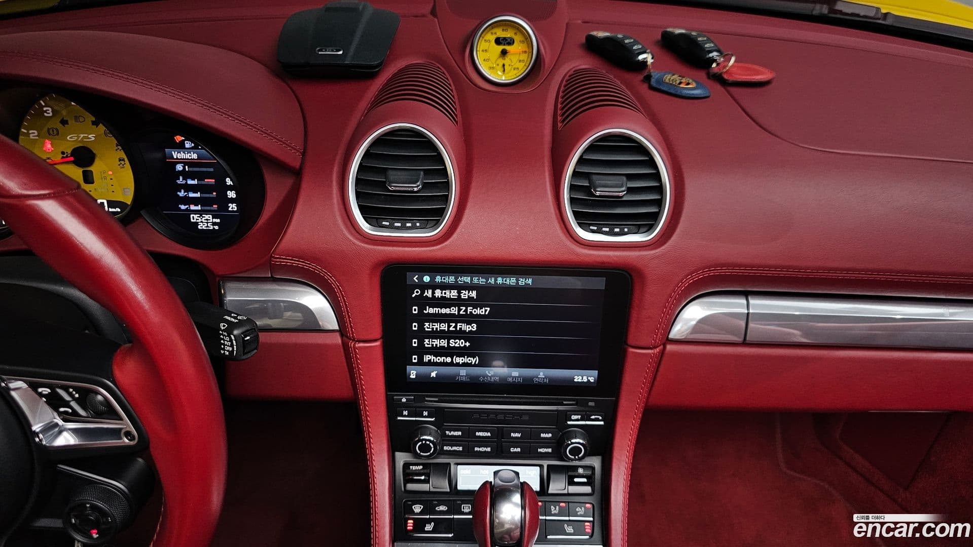 Main__Slider__Photo:718 Porsche 2019.7-12