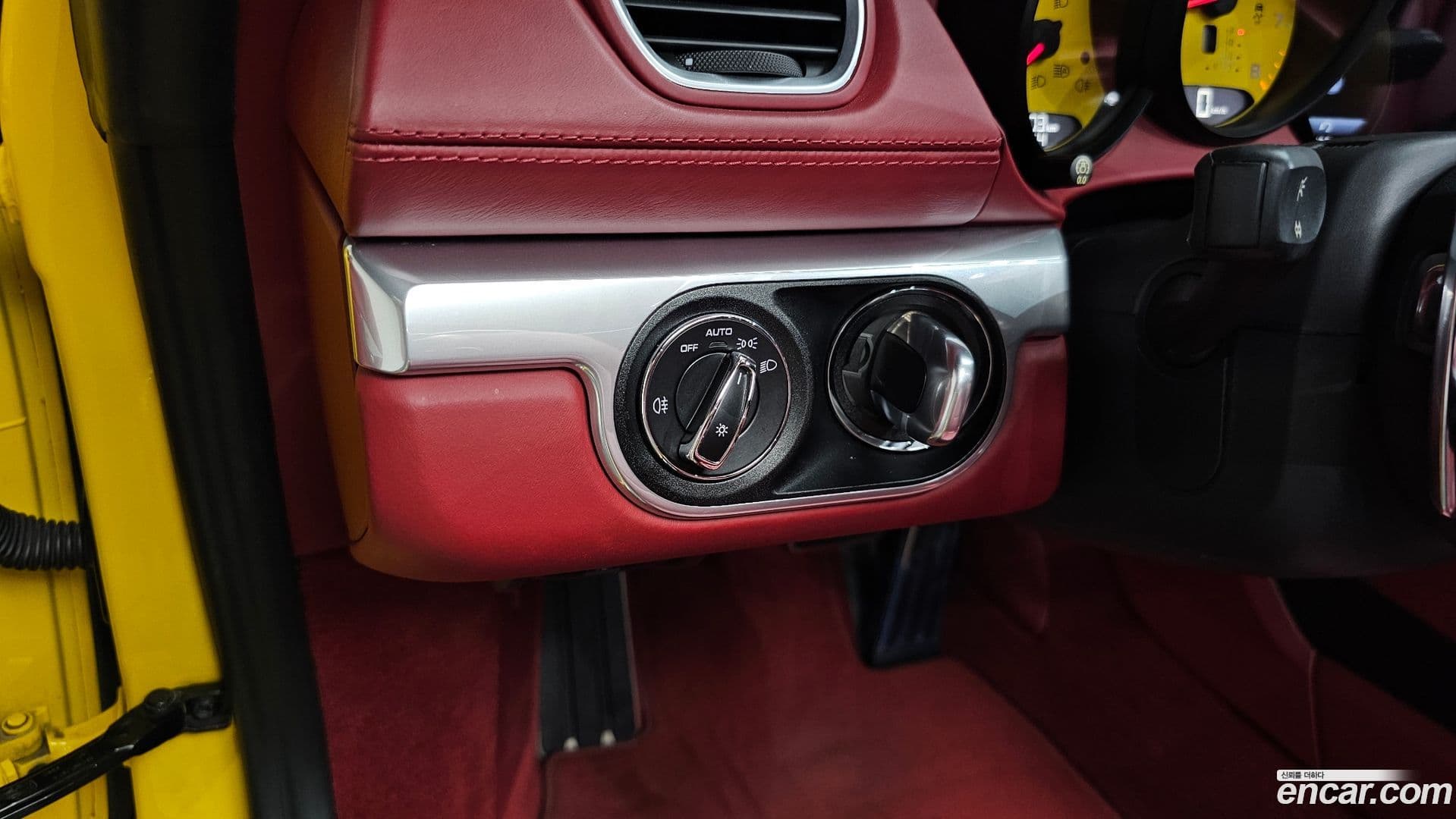 Main__Slider__Photo:718 Porsche 2019.7-14