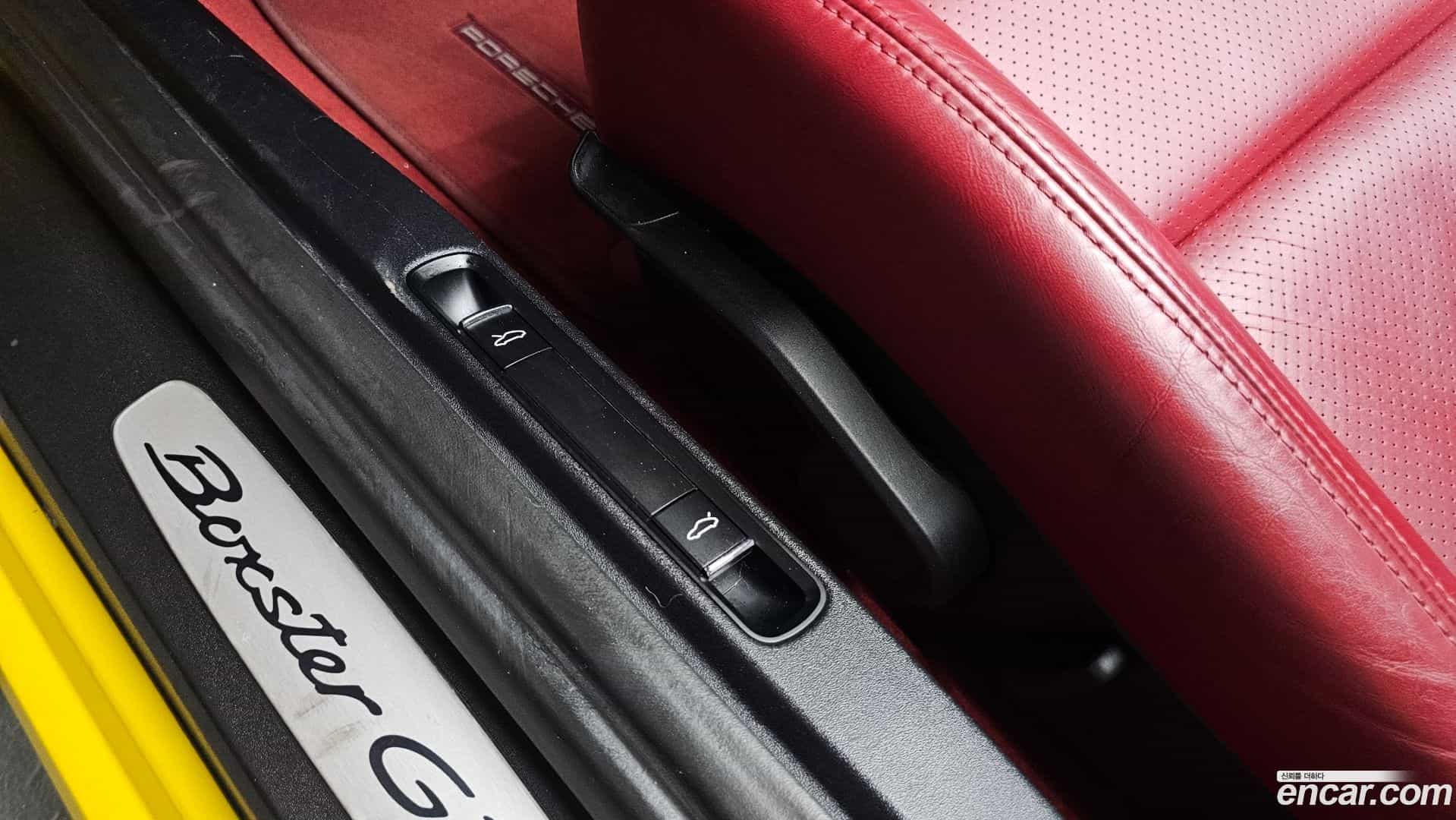 718 Porsche 2019.7-INNER-036