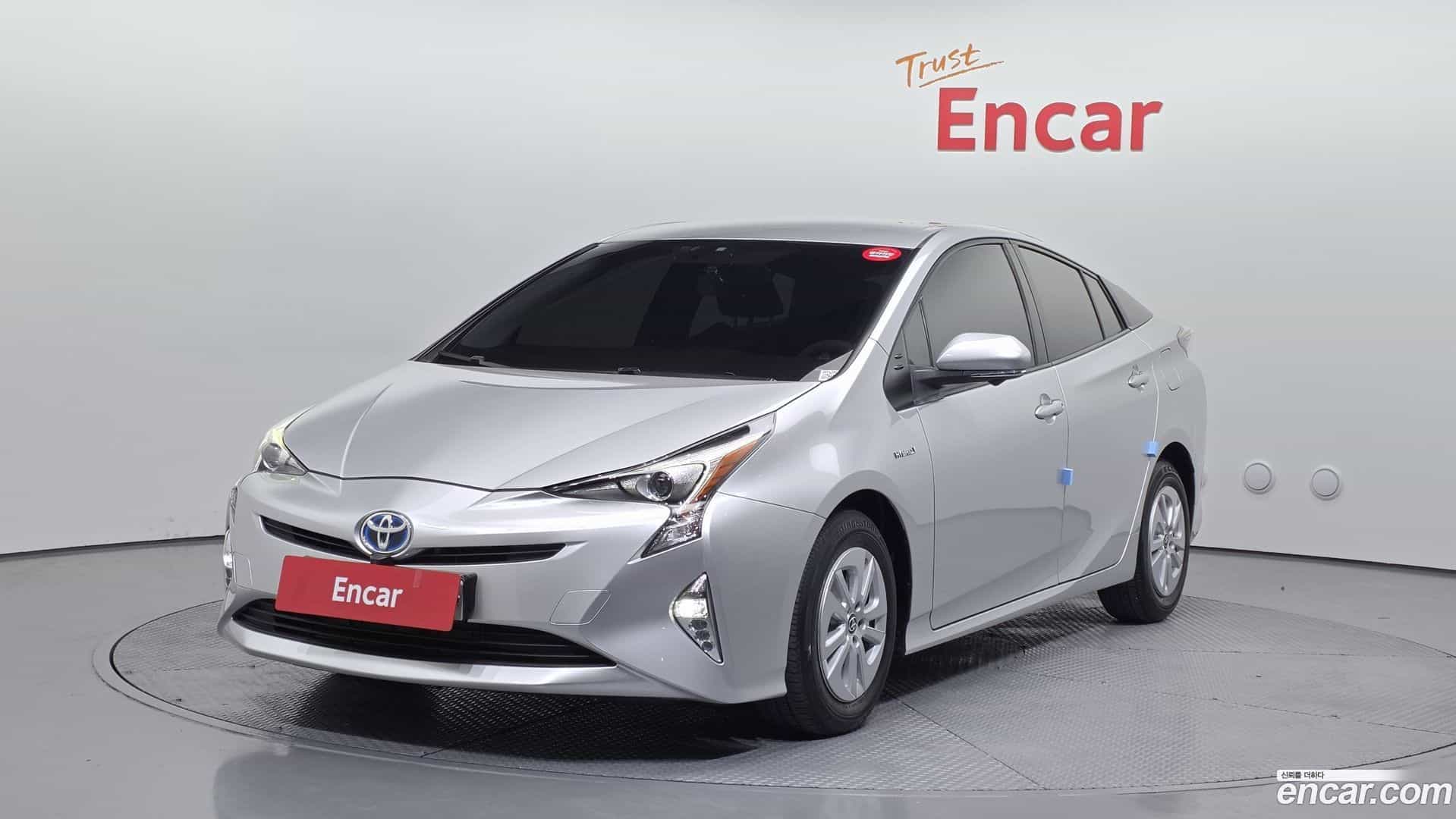 Prius Toyota 2018.6-OUTER-001