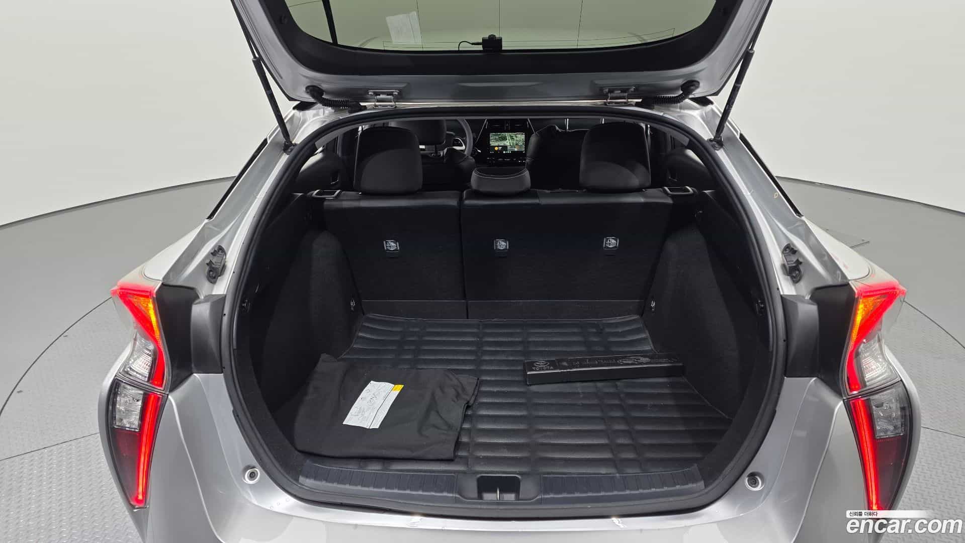 Prius Toyota 2018.6-OPTION-021