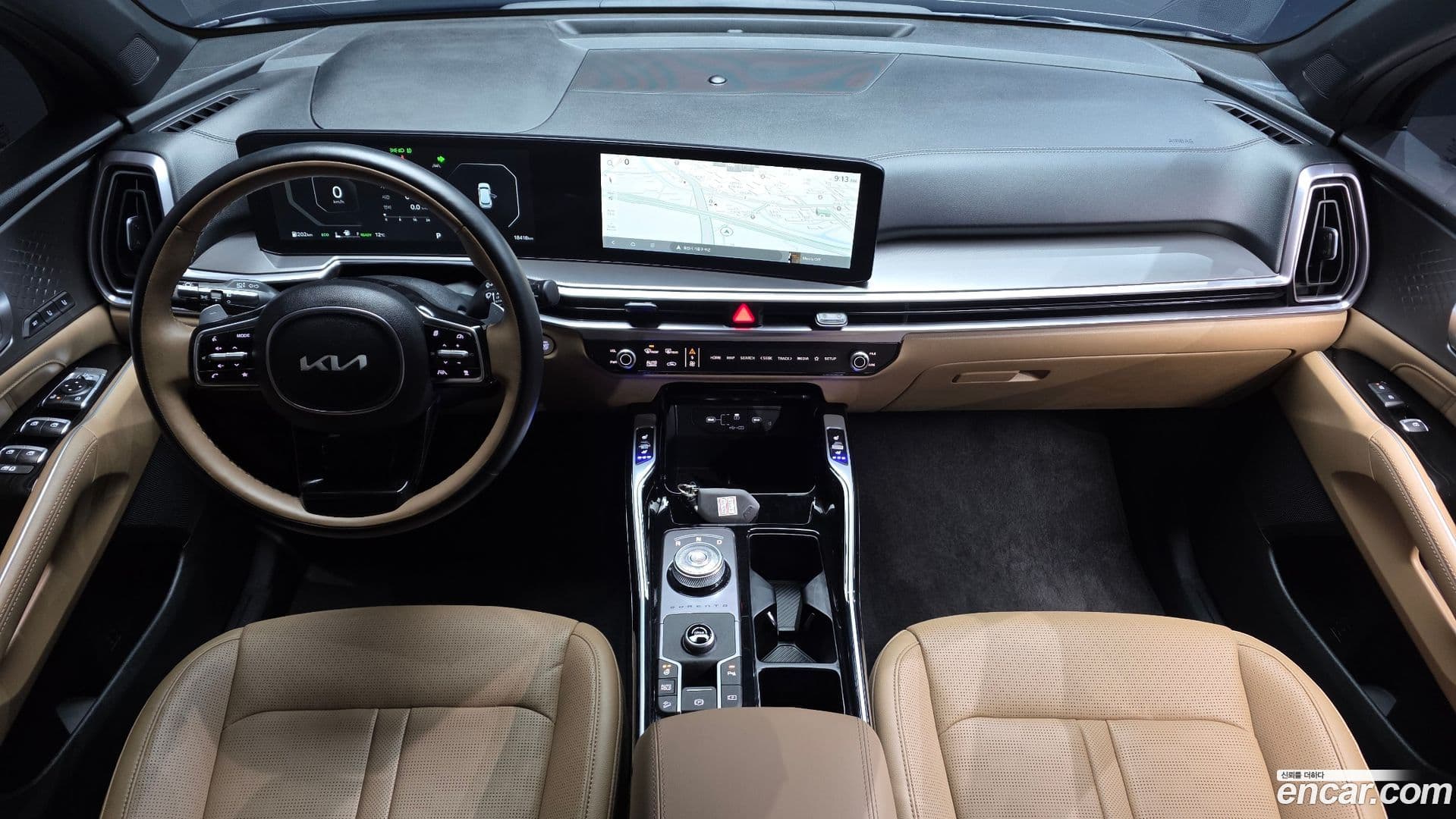 Main__Slider__Photo:Sorento Kia 2024.4-6