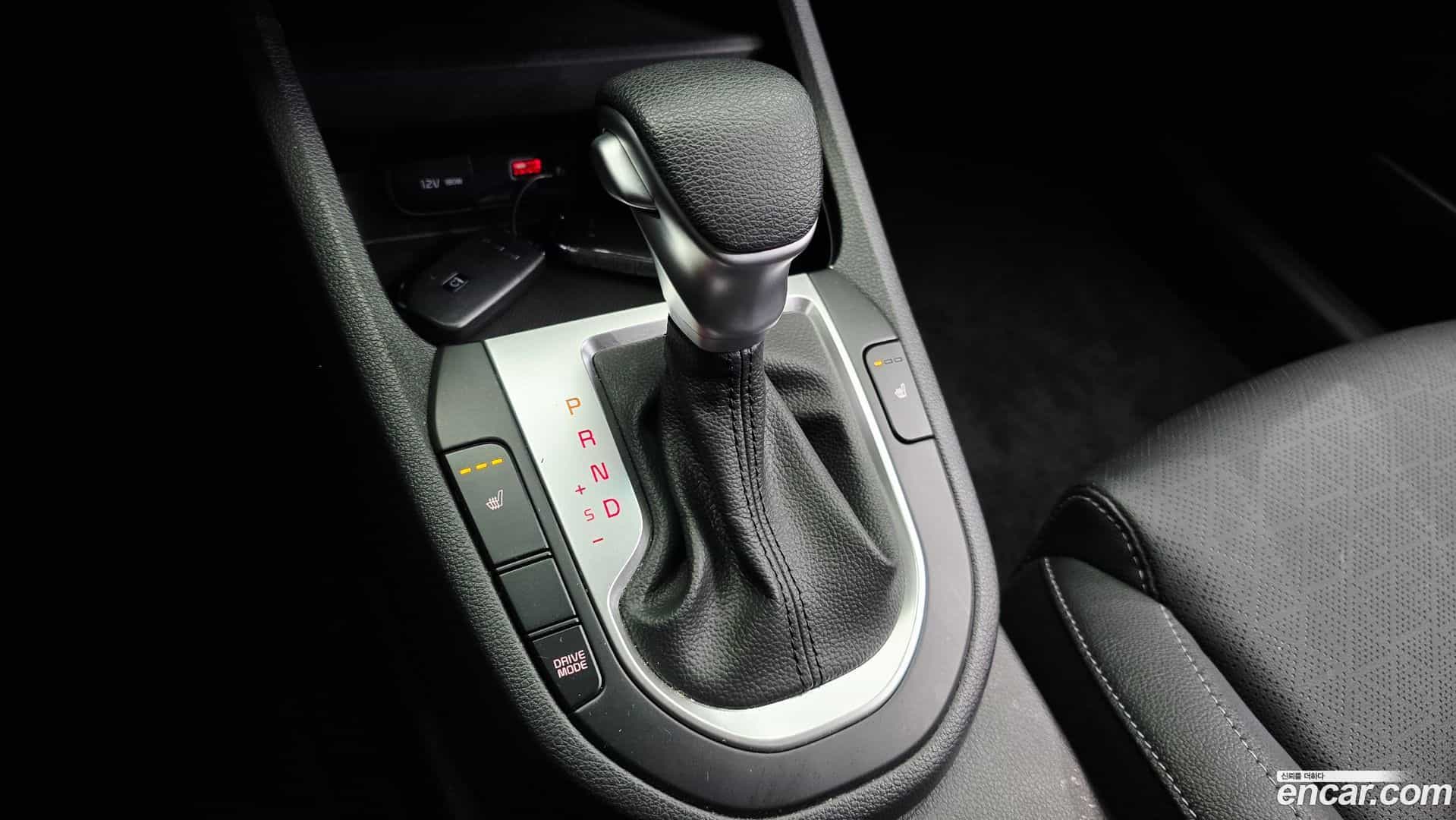 K3 Kia 2023.1-INNER-009