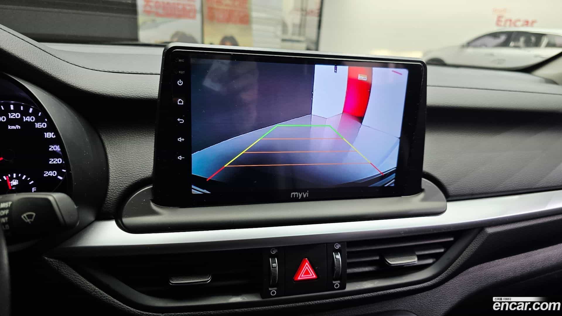 K3 Kia 2023.1-OPTION-022